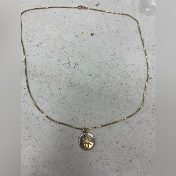 Pendant and chain necklace 18” - Picture 5 of 9